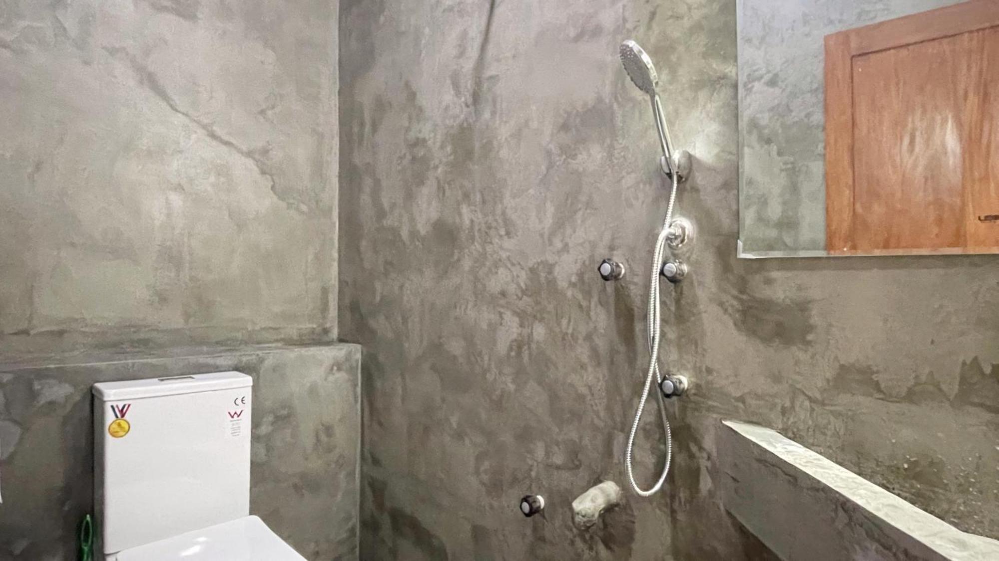 Ferienwohnung Heimathafen Hikka Hikkaduwa Exterior foto