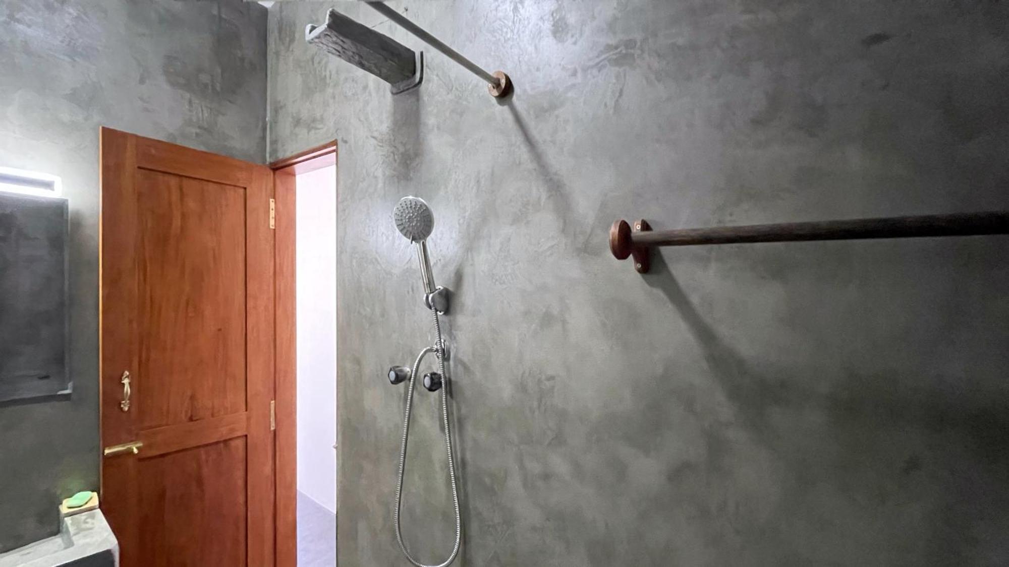Ferienwohnung Heimathafen Hikka Hikkaduwa Exterior foto