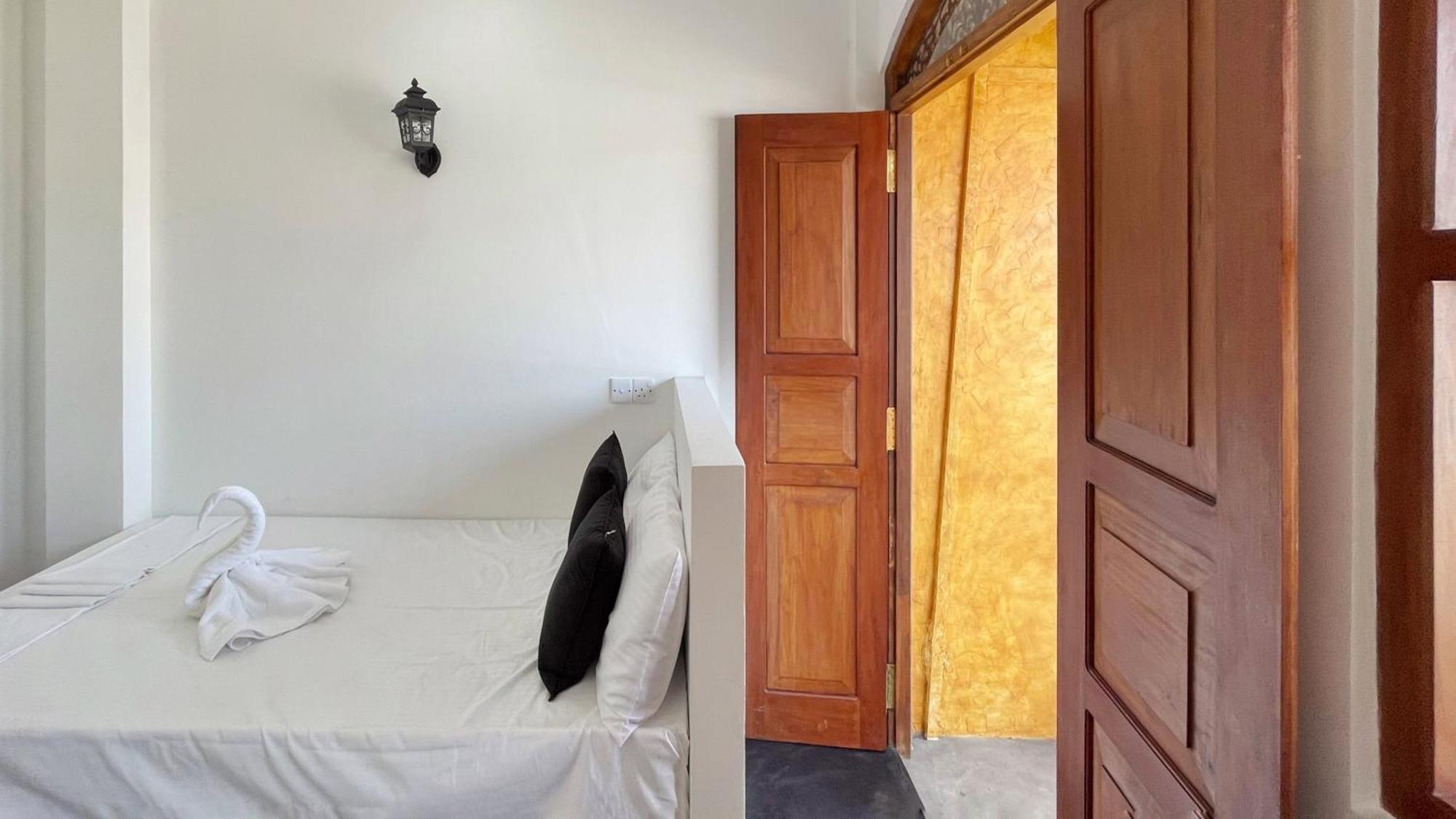 Ferienwohnung Heimathafen Hikka Hikkaduwa Exterior foto